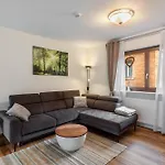 Appartement Hof Helmenhube 1 *