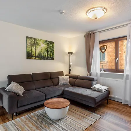 Apartment Hof Helmenhube 1 *