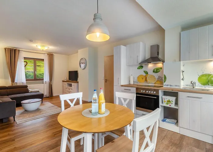 Hof Helmenhube 1 Apartman *